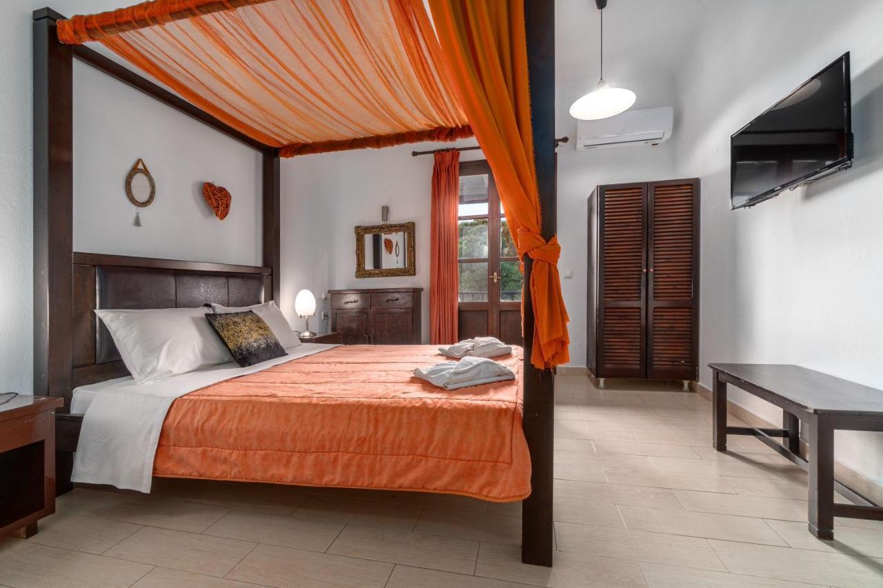 Margi House Apartment Skiathos Town Bagian luar foto
